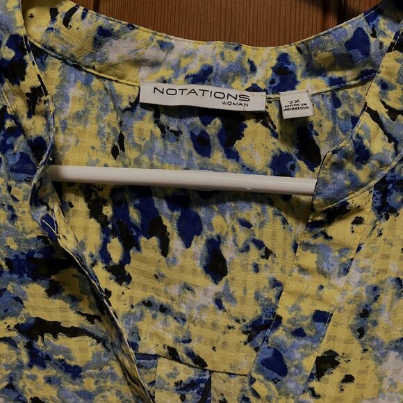 Notations WOMAN button up sleeveless TOP  2X yellow/blue/green preowned - Picture 4 of 4